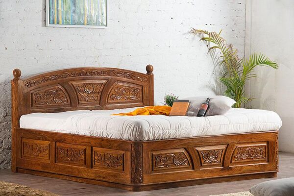 Дерев’яне ліжко: які переваги воно може надати