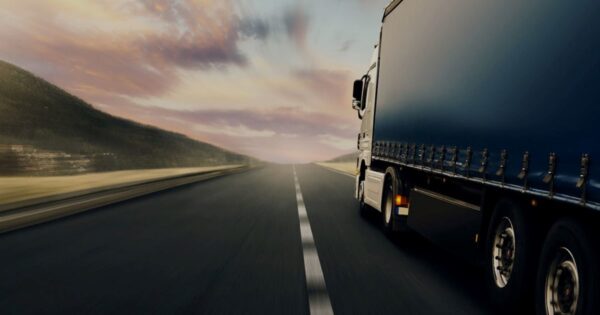 Чим корисна співпраця з кваліфікованим логістичним партнером для вантажоперевезень