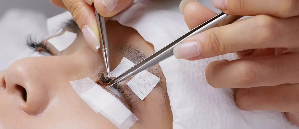 Як доглядати за бровами після ламінування: поради та засіб Happy Brows