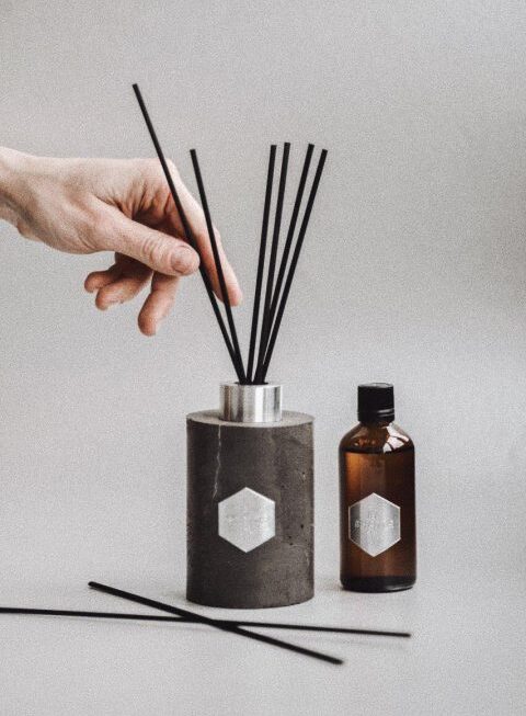 Аромадиффузоры с палочками для дома и бизнеса: как выбрать